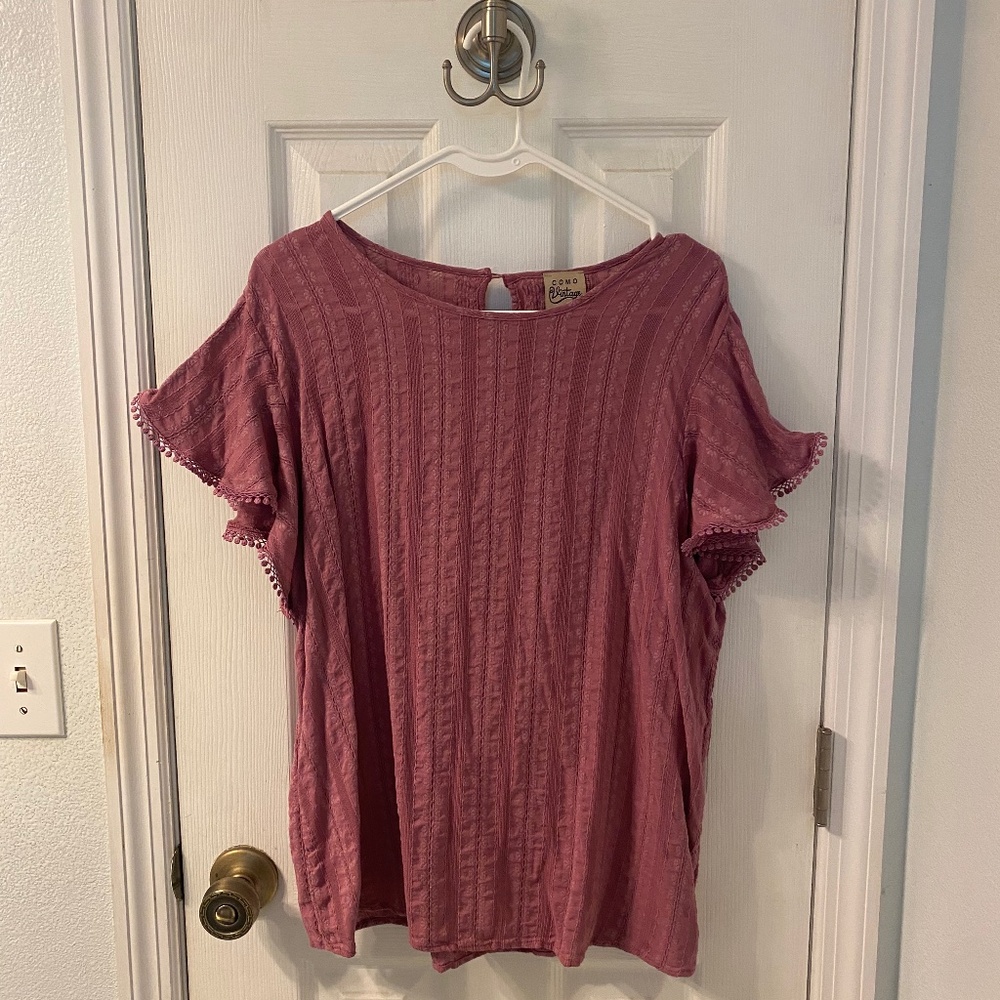 Lilac Lavender Purple Colored Short Sleeve Top NWOT